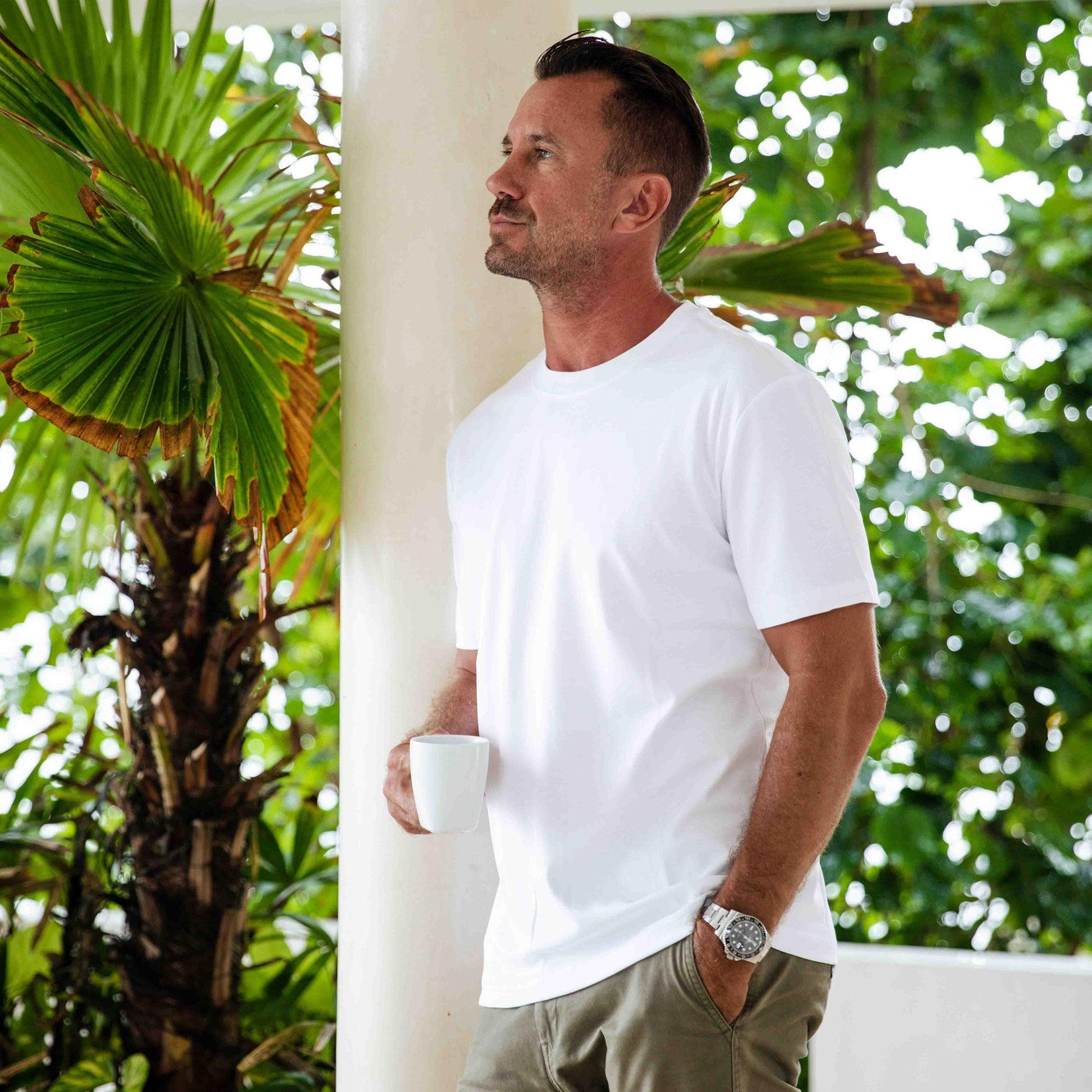 Stain-proof Crew Neck White Short Sleeve Basic Tee Shirt Stain-proof Basic Tee White